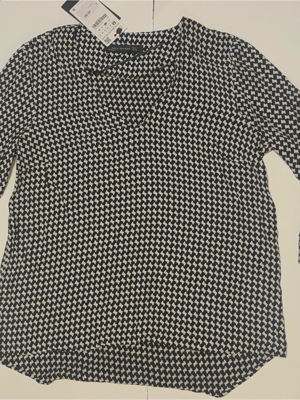 Size Medium Zara Black and White Houndstooth Print Blouse with Bell Sleeves